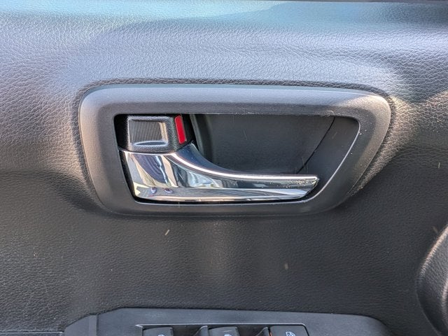 2022 Toyota Tacoma 2WD SR5