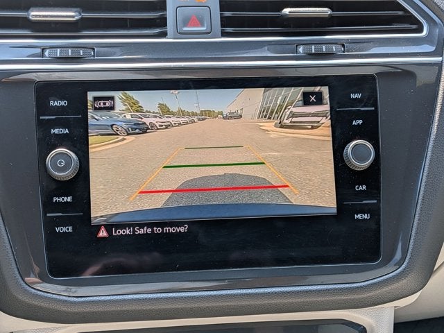 2023 Volkswagen Tiguan SEL R-Line