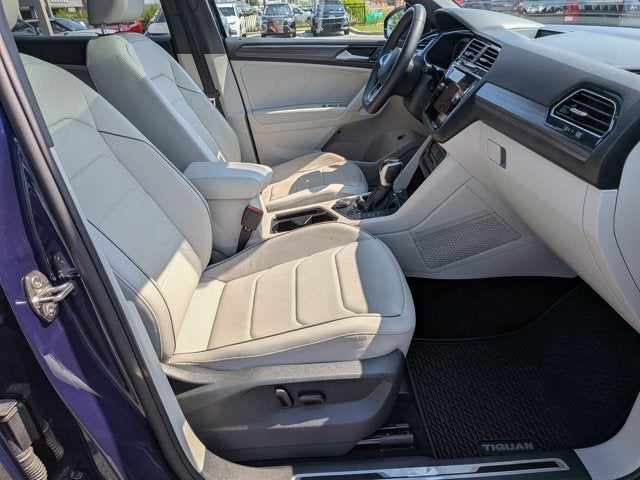 2023 Volkswagen Tiguan SEL R-Line