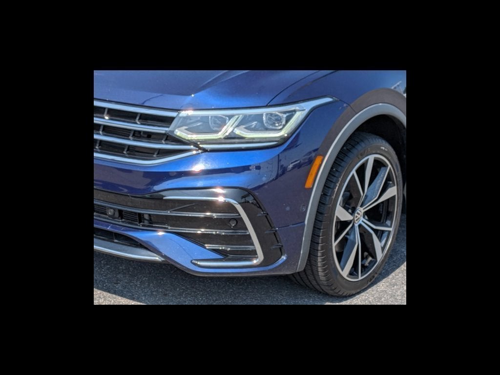 2023 Volkswagen Tiguan SEL R-Line