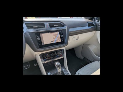 2023 Volkswagen Tiguan SEL R-Line