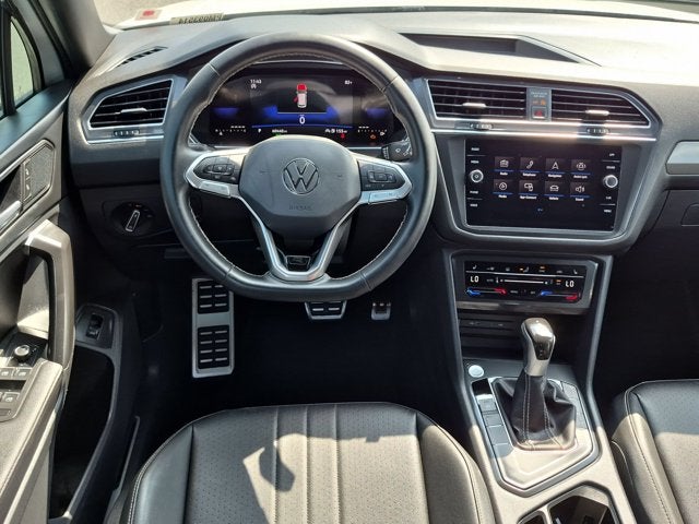 2023 Volkswagen Tiguan SE R-Line Black