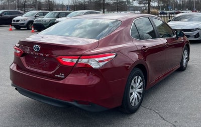 2018 Toyota Camry Hybrid LE