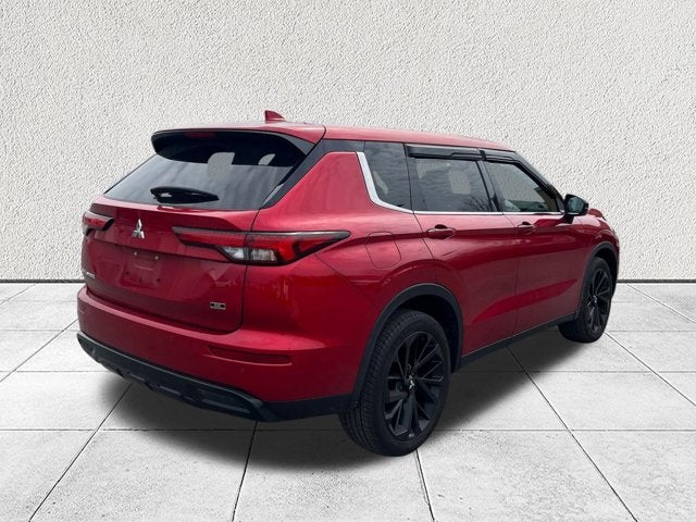 2024 Mitsubishi Outlander SE Black Edition