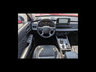 2024 Mitsubishi Outlander SEL