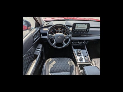 2024 Mitsubishi Outlander SEL