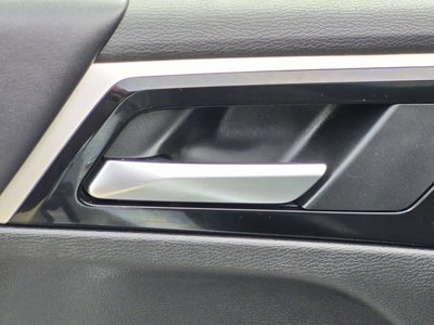 2024 Mitsubishi Outlander SE Black Edition
