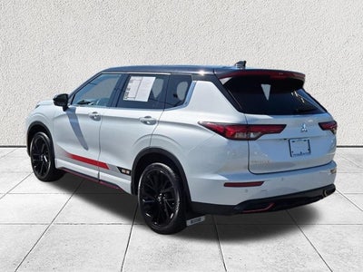 2024 Mitsubishi Outlander SE Black Edition