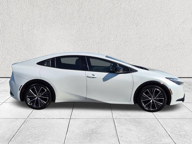 2023 Toyota Prius LE
