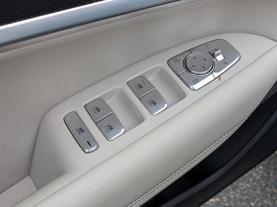 2024 Genesis G70 2.5T