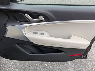 2024 Genesis G70 2.5T