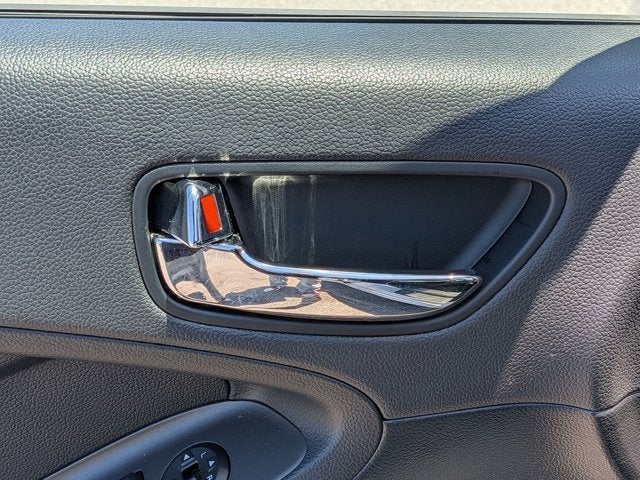 2016 Kia Forte 5-Door LX