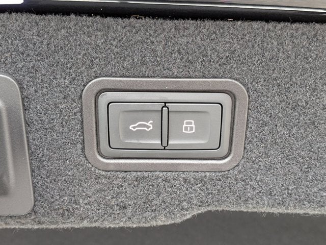 2021 Audi A8 L 55