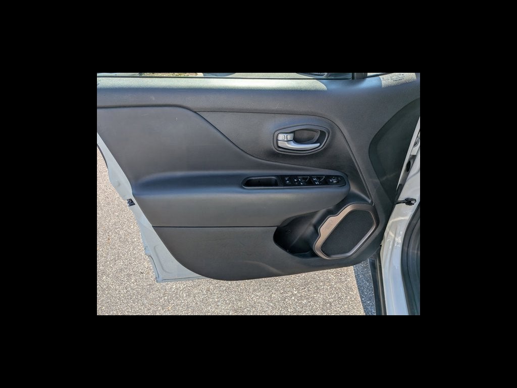 2023 Jeep Renegade Upland