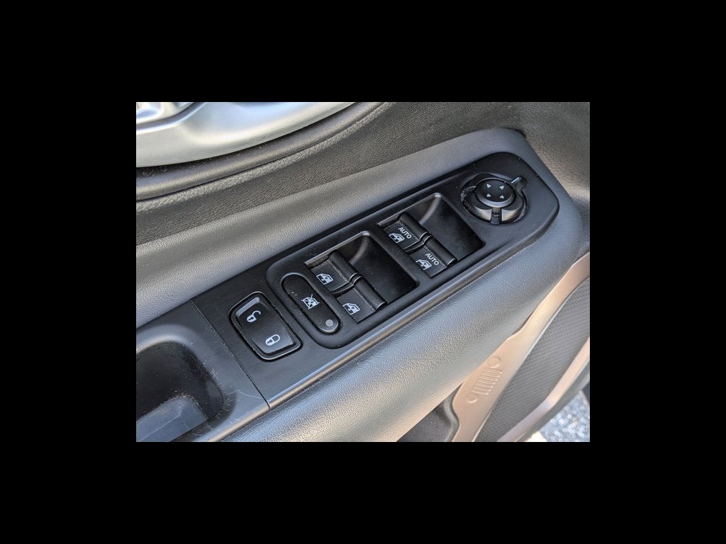 2023 Jeep Renegade Upland