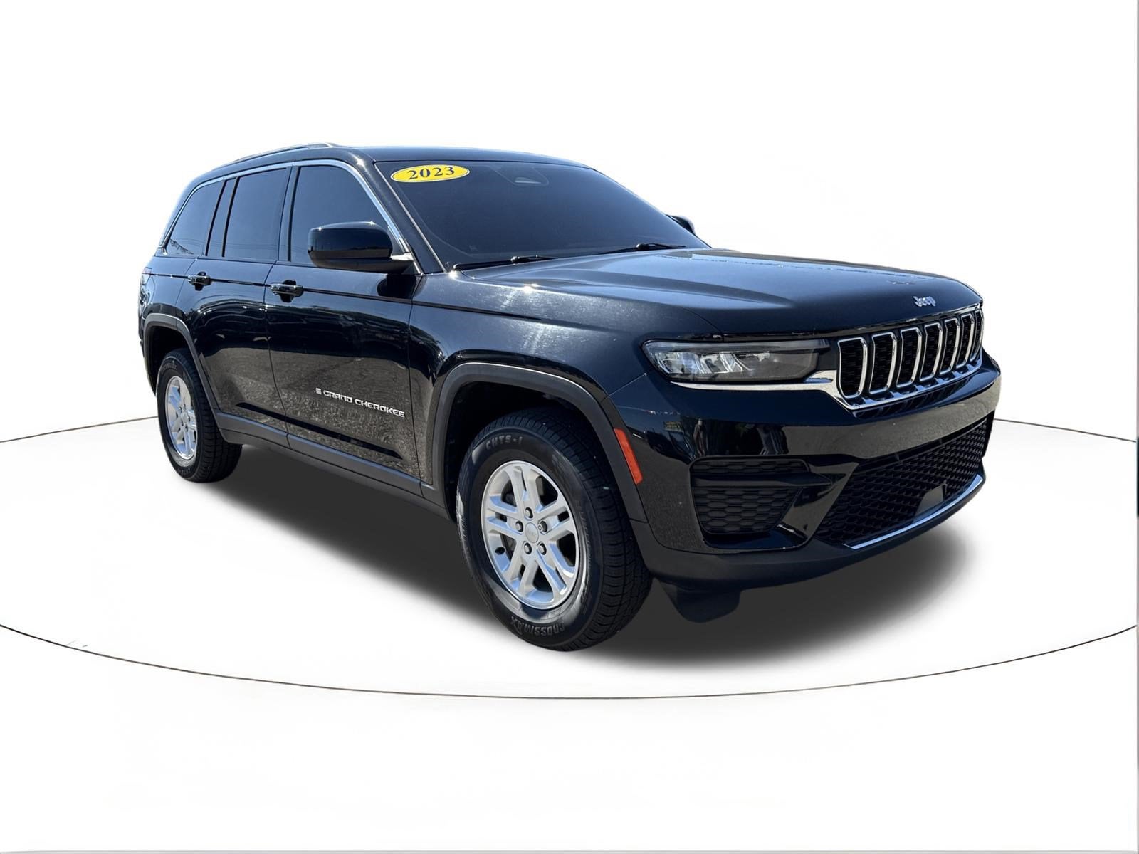 2023 Jeep Grand Cherokee Laredo
