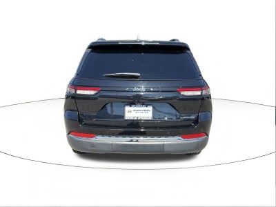2023 Jeep Grand Cherokee Laredo