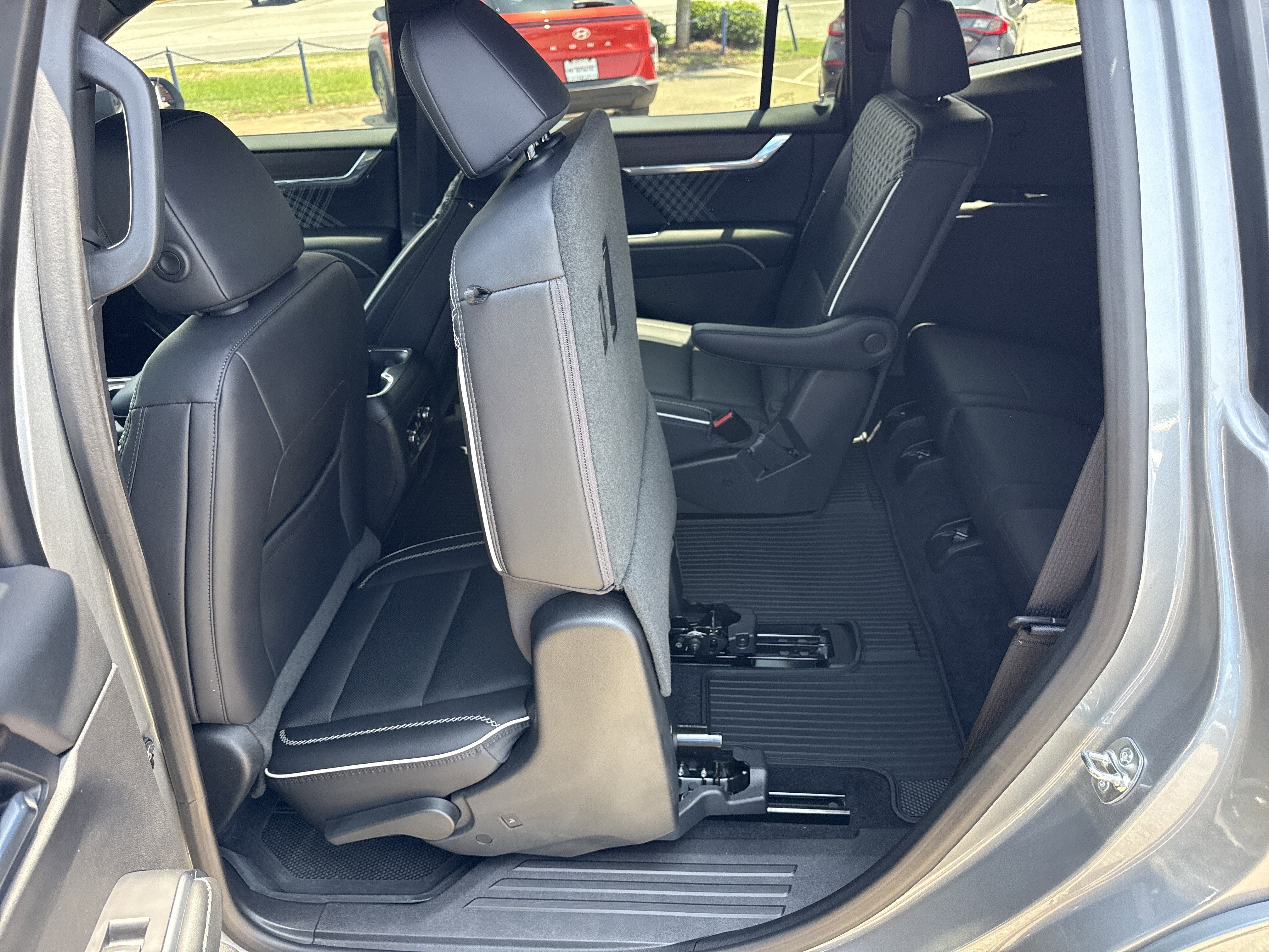 2025 GMC Acadia FWD Denali
