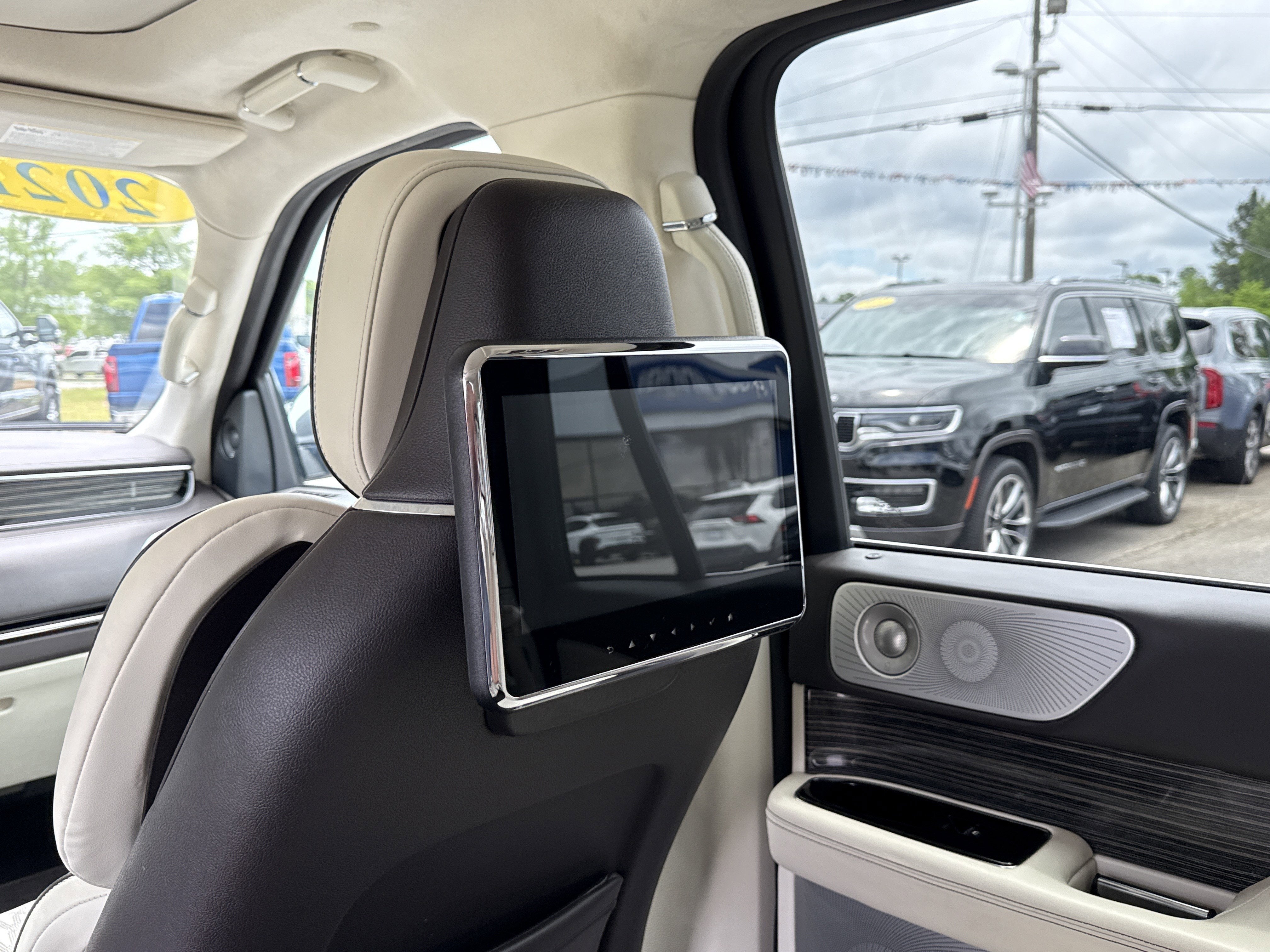 2021 Lincoln Navigator Black Label