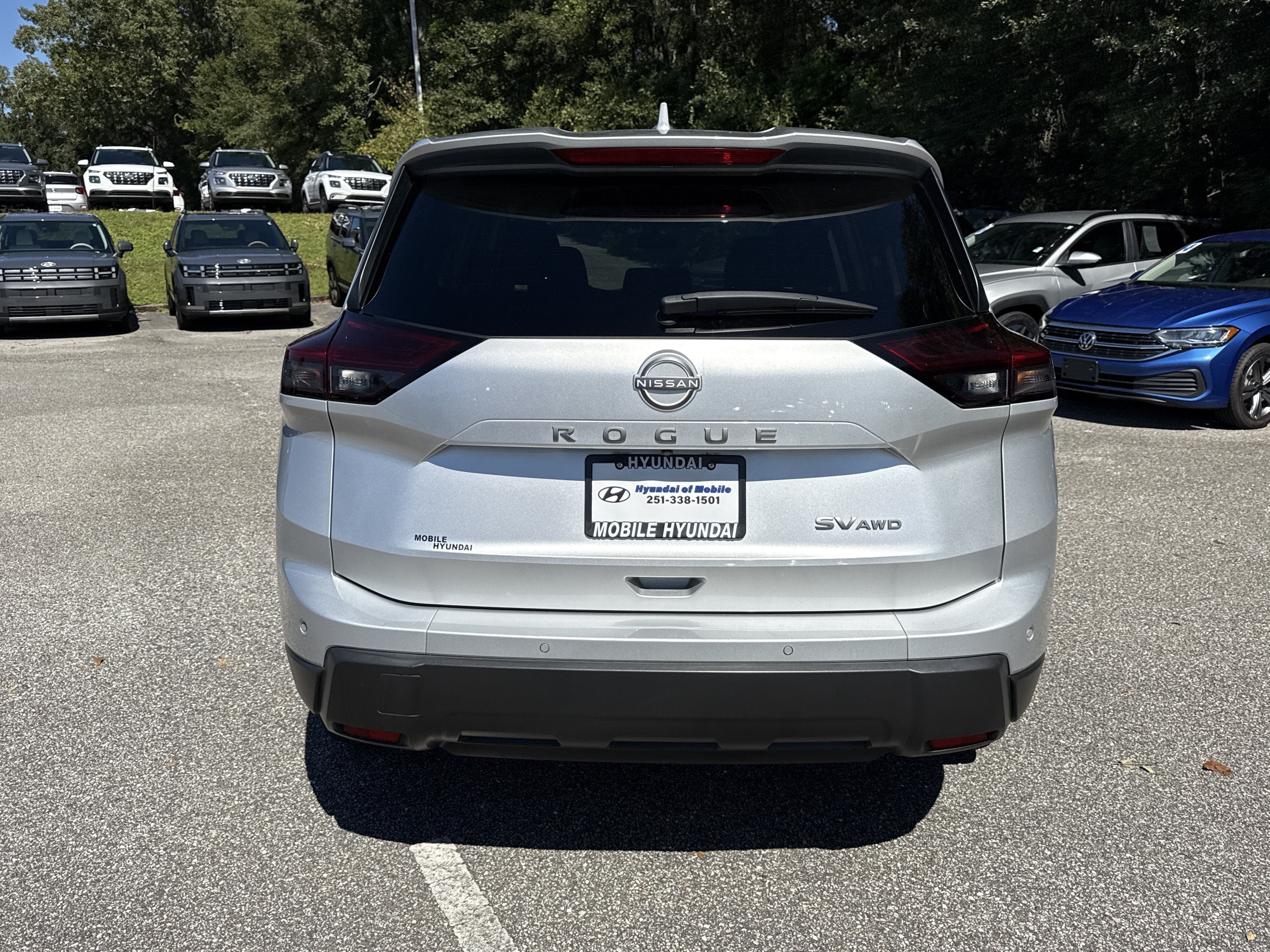2024 Nissan Rogue SV