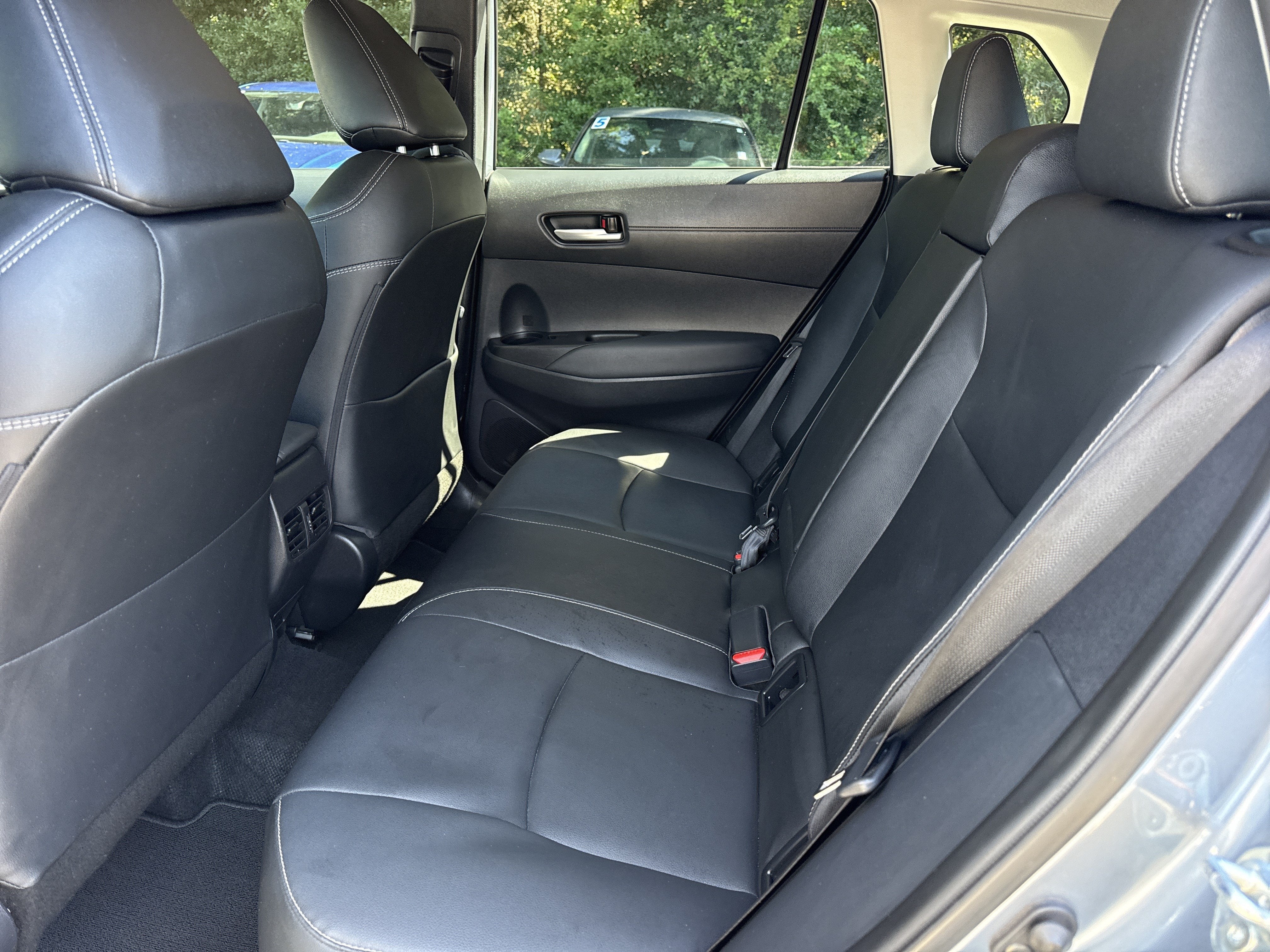 2025 Toyota Corolla Cross XLE