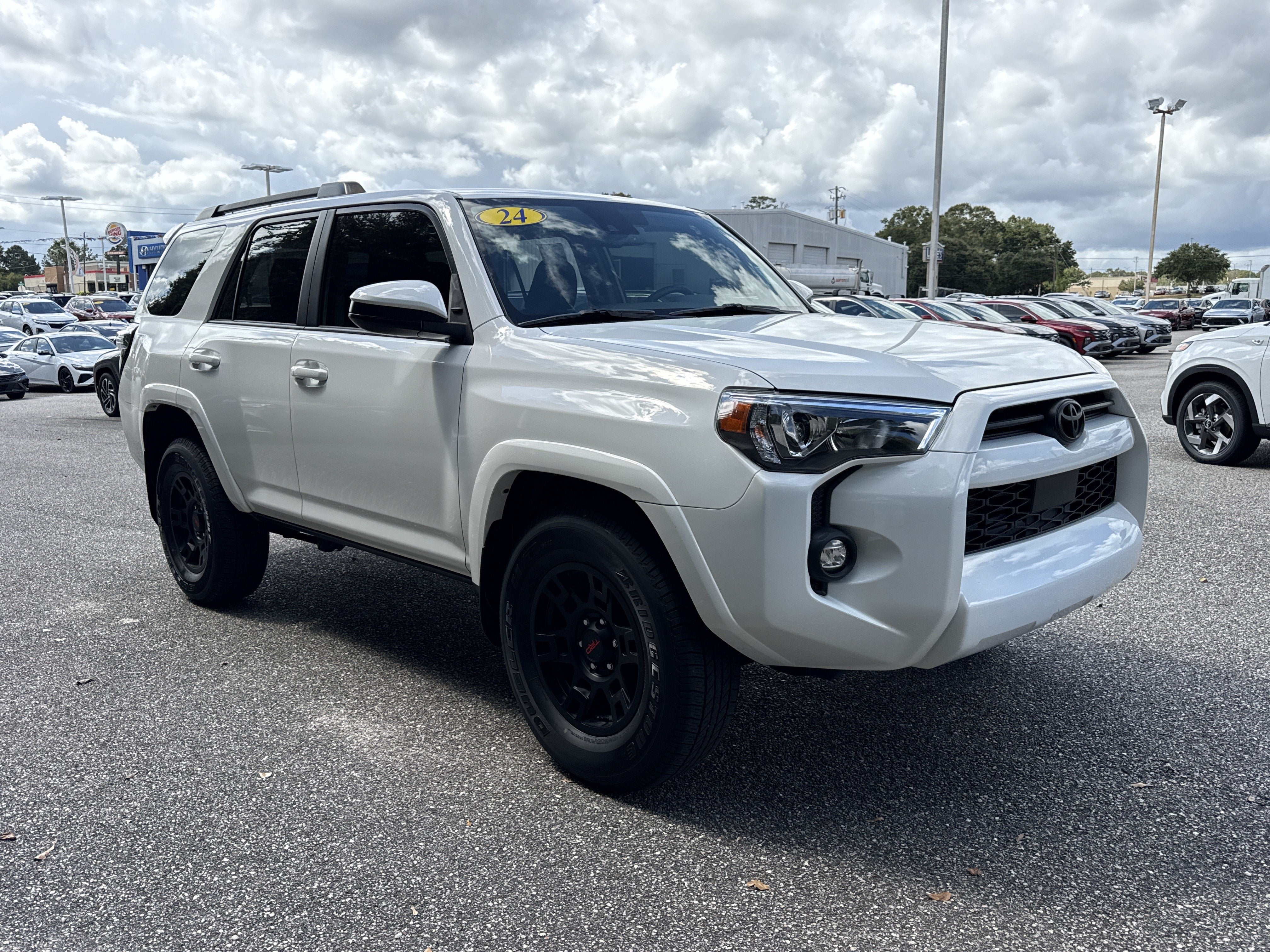 2023 Toyota 4Runner SR5
