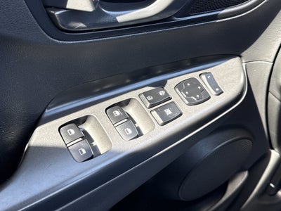 2022 Hyundai Kona SE