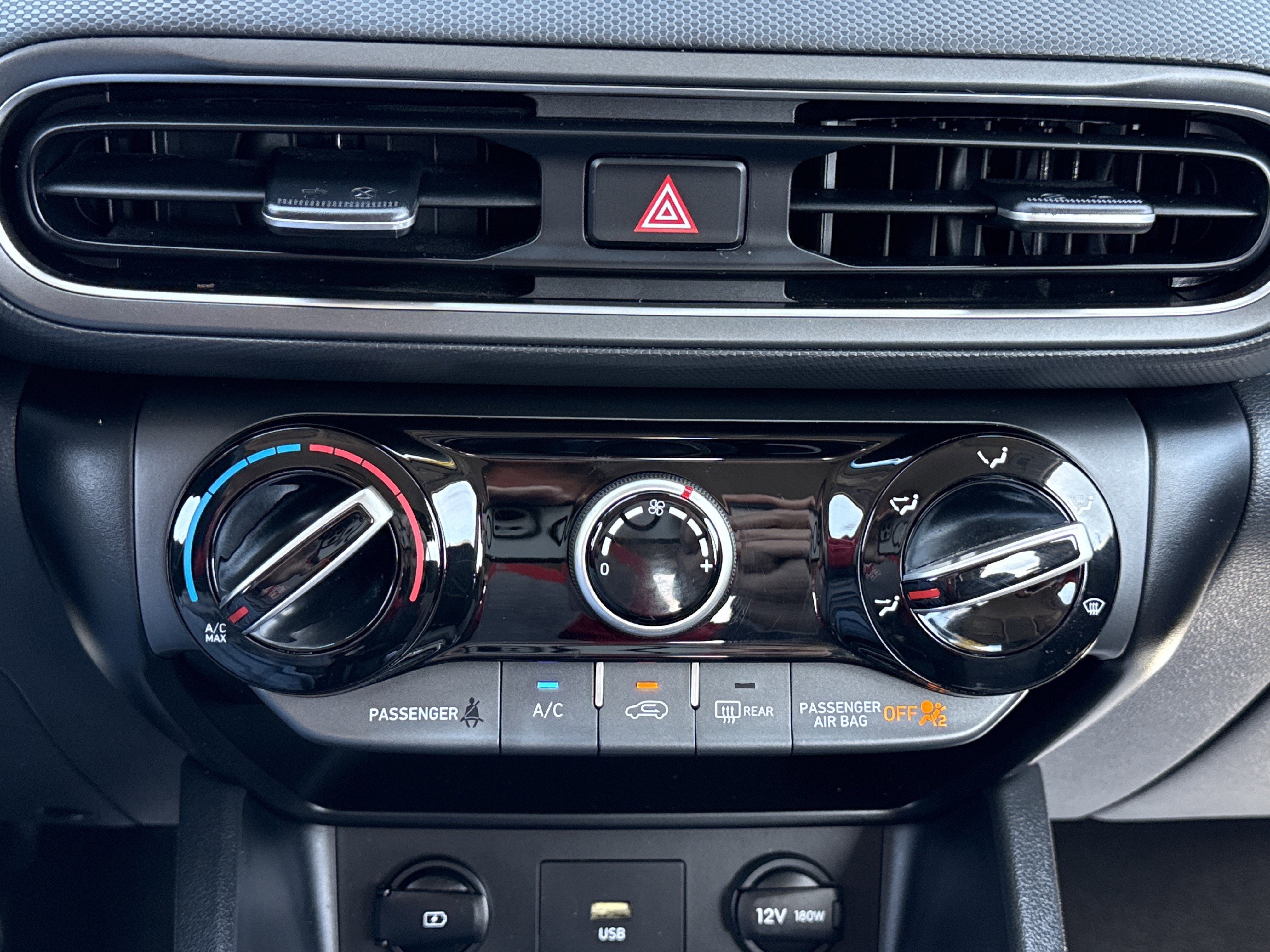 2022 Hyundai Kona SE