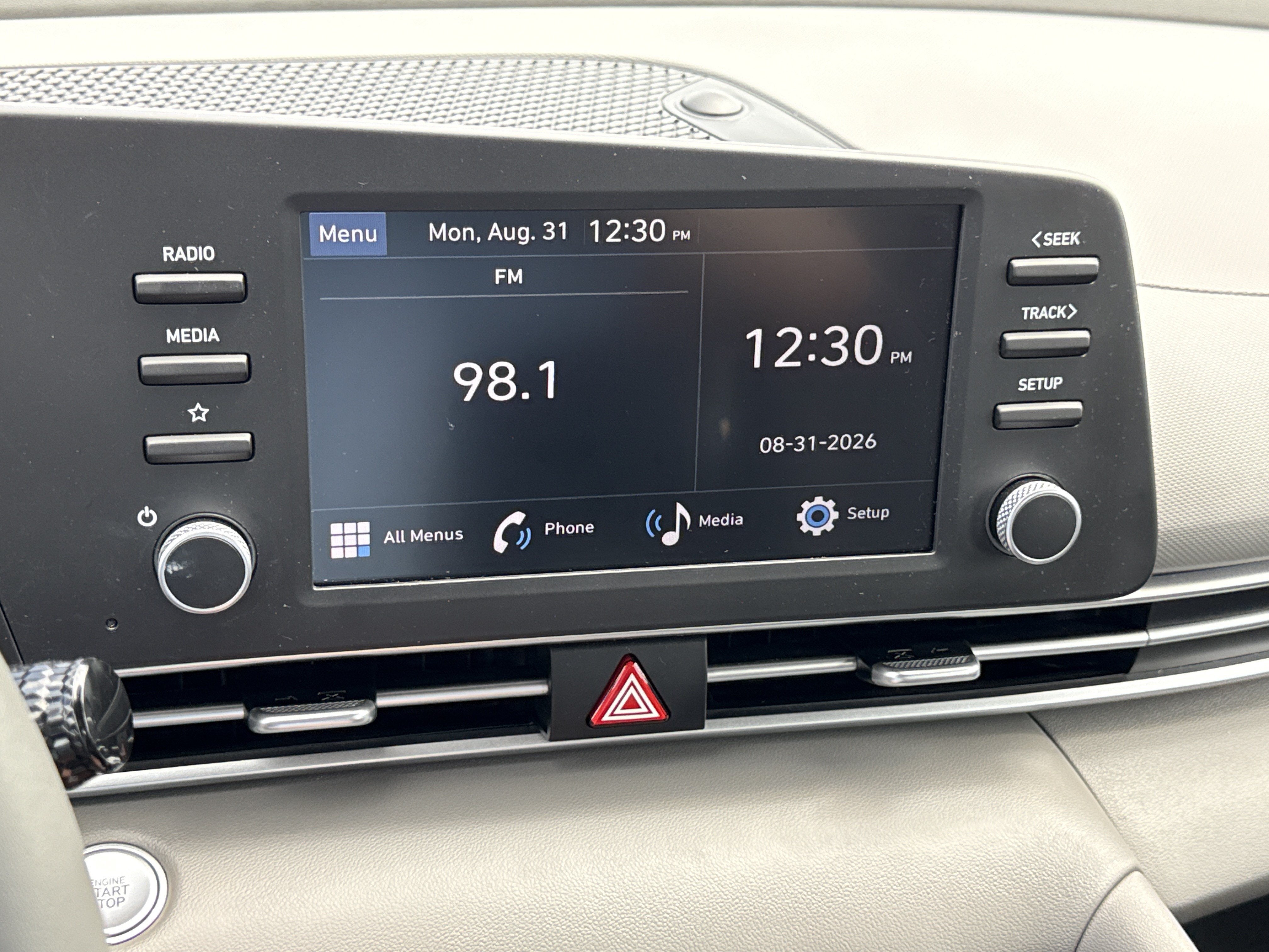 2026 Hyundai Elantra SEL Sport