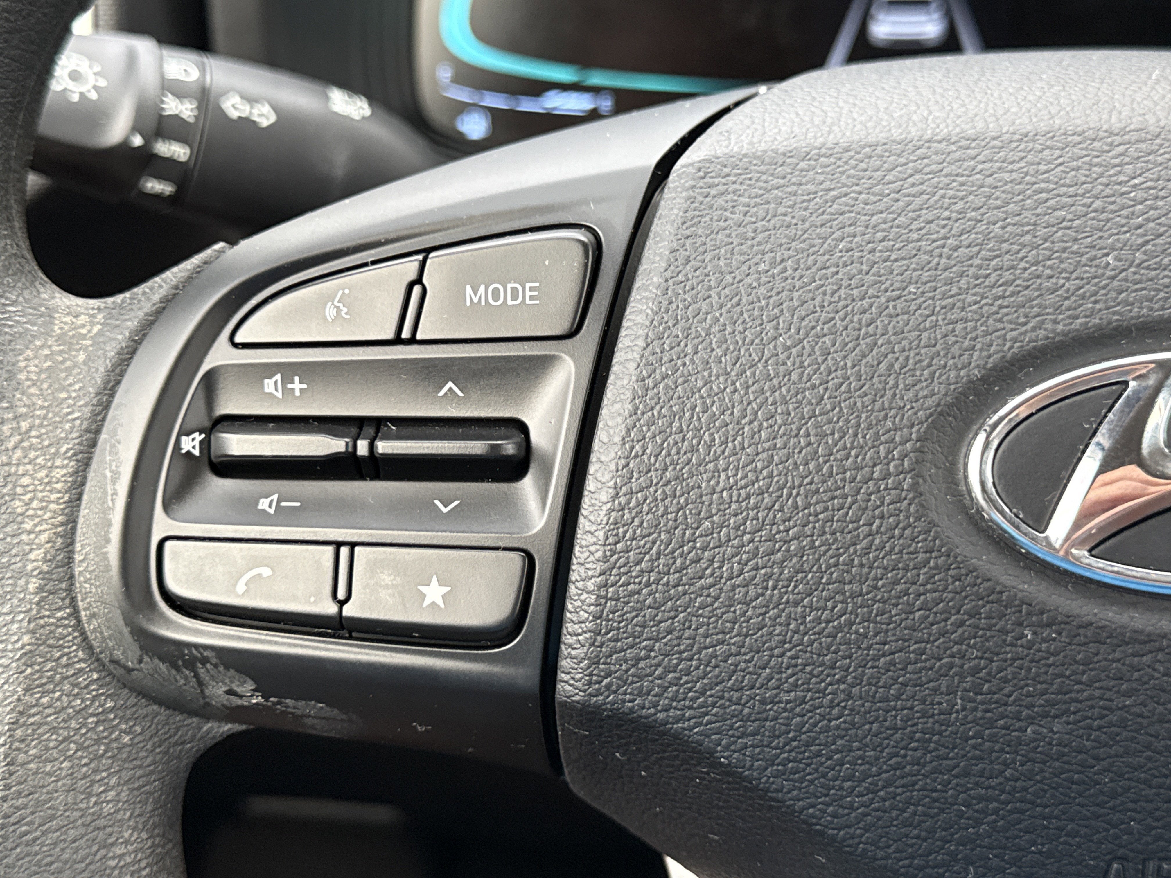 2023 Hyundai Venue SE