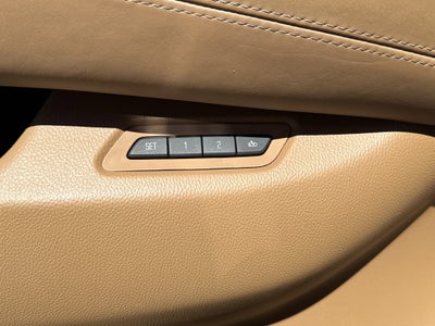 2017 Cadillac Escalade Platinum