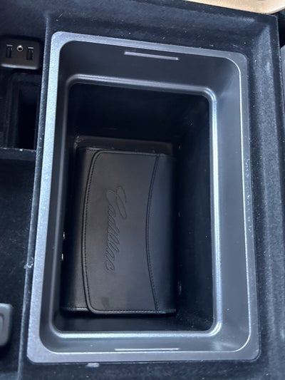 2017 Cadillac Escalade Platinum