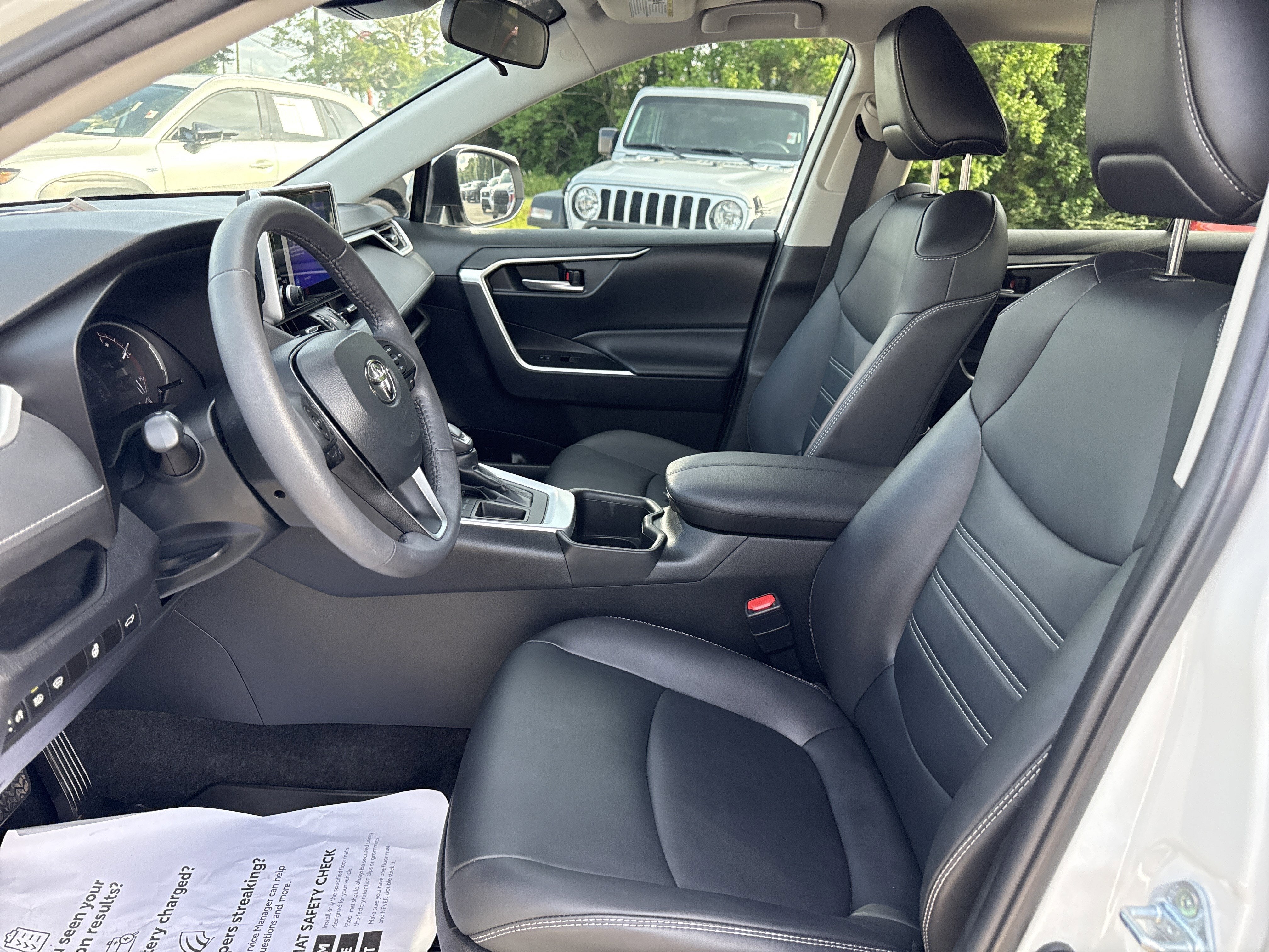2023 Toyota RAV4 XLE Premium
