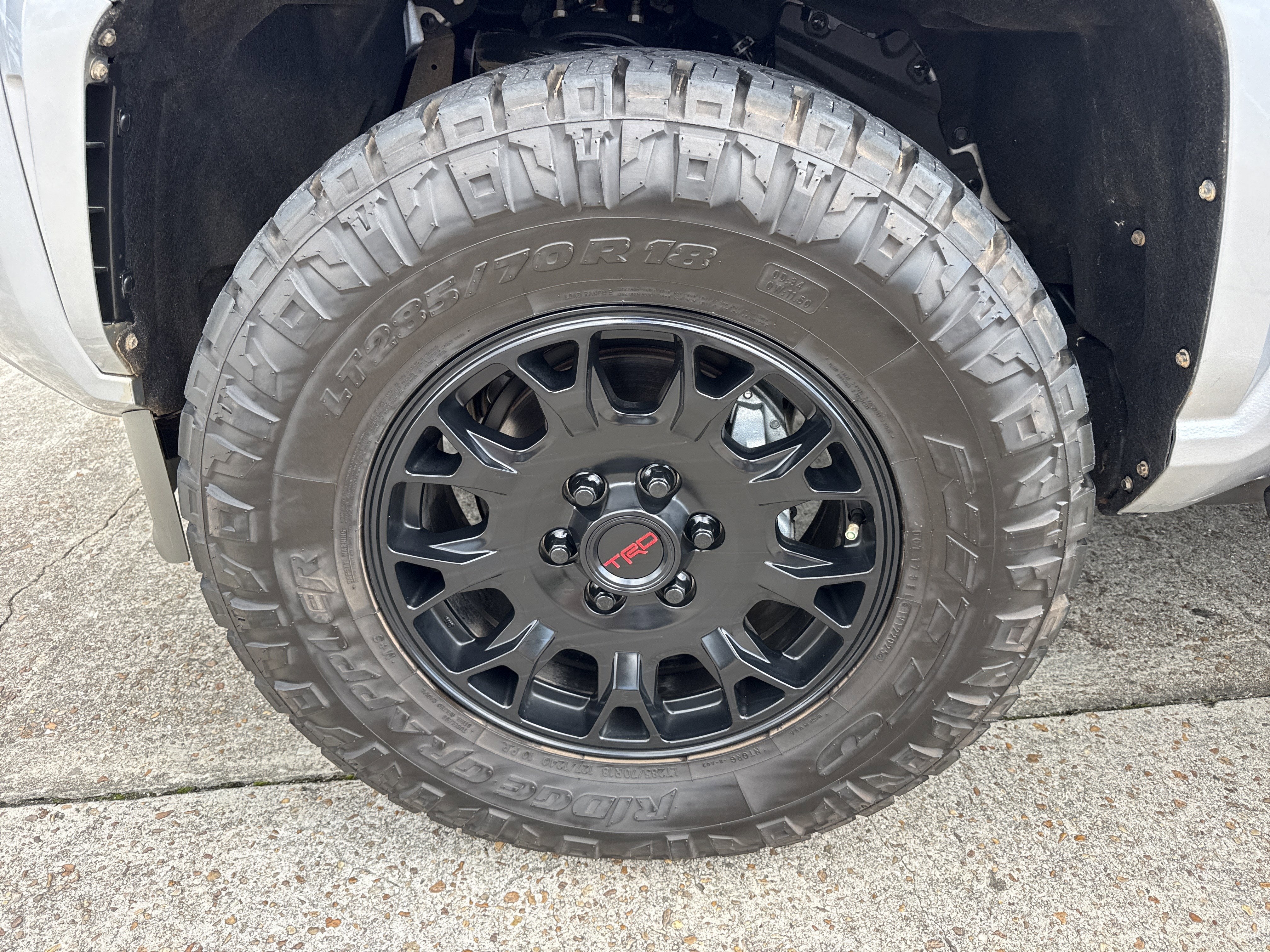 2025 Toyota Tacoma 4WD SR5