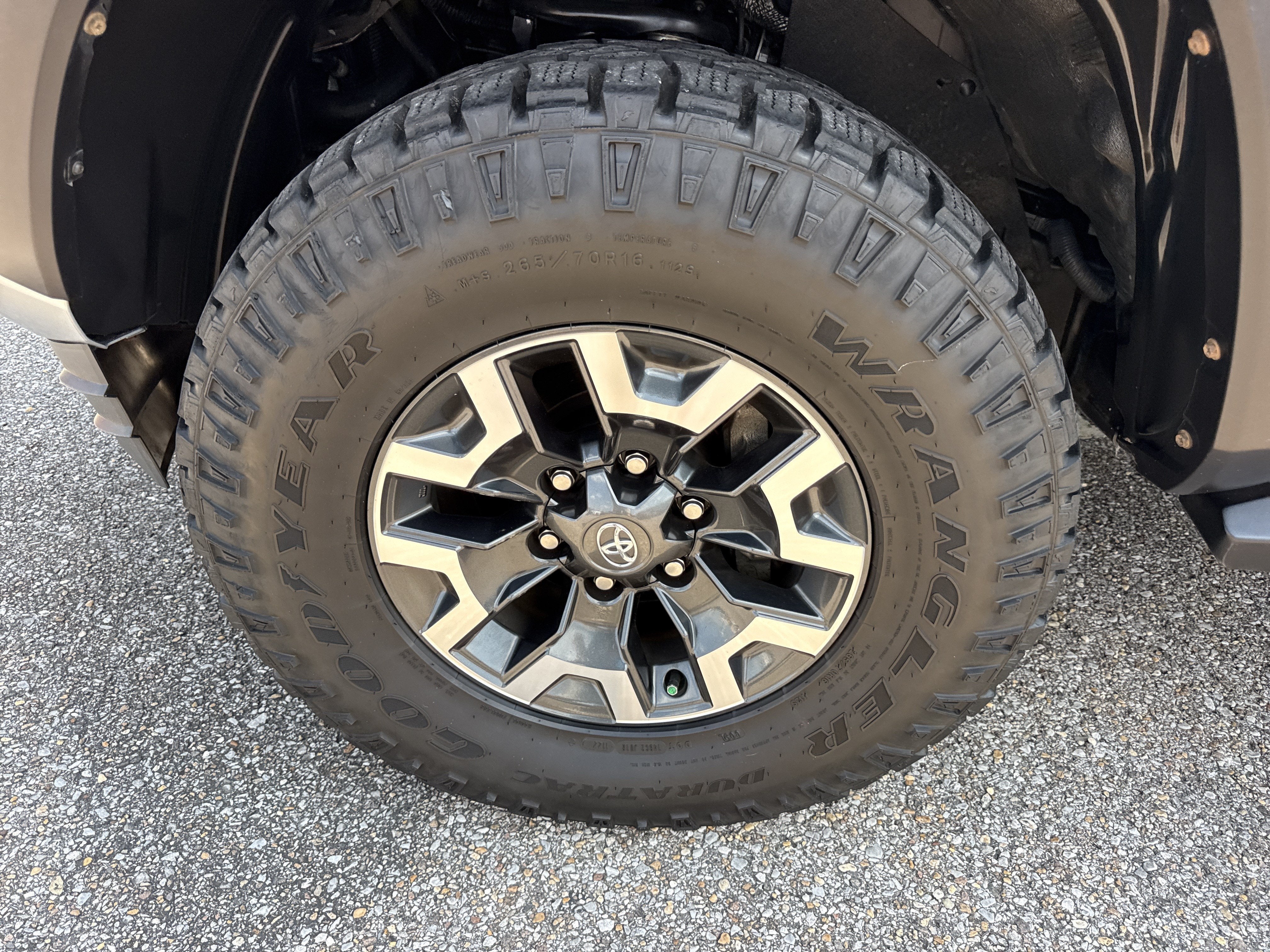 2022 Toyota Tacoma 4WD TRD Off Road
