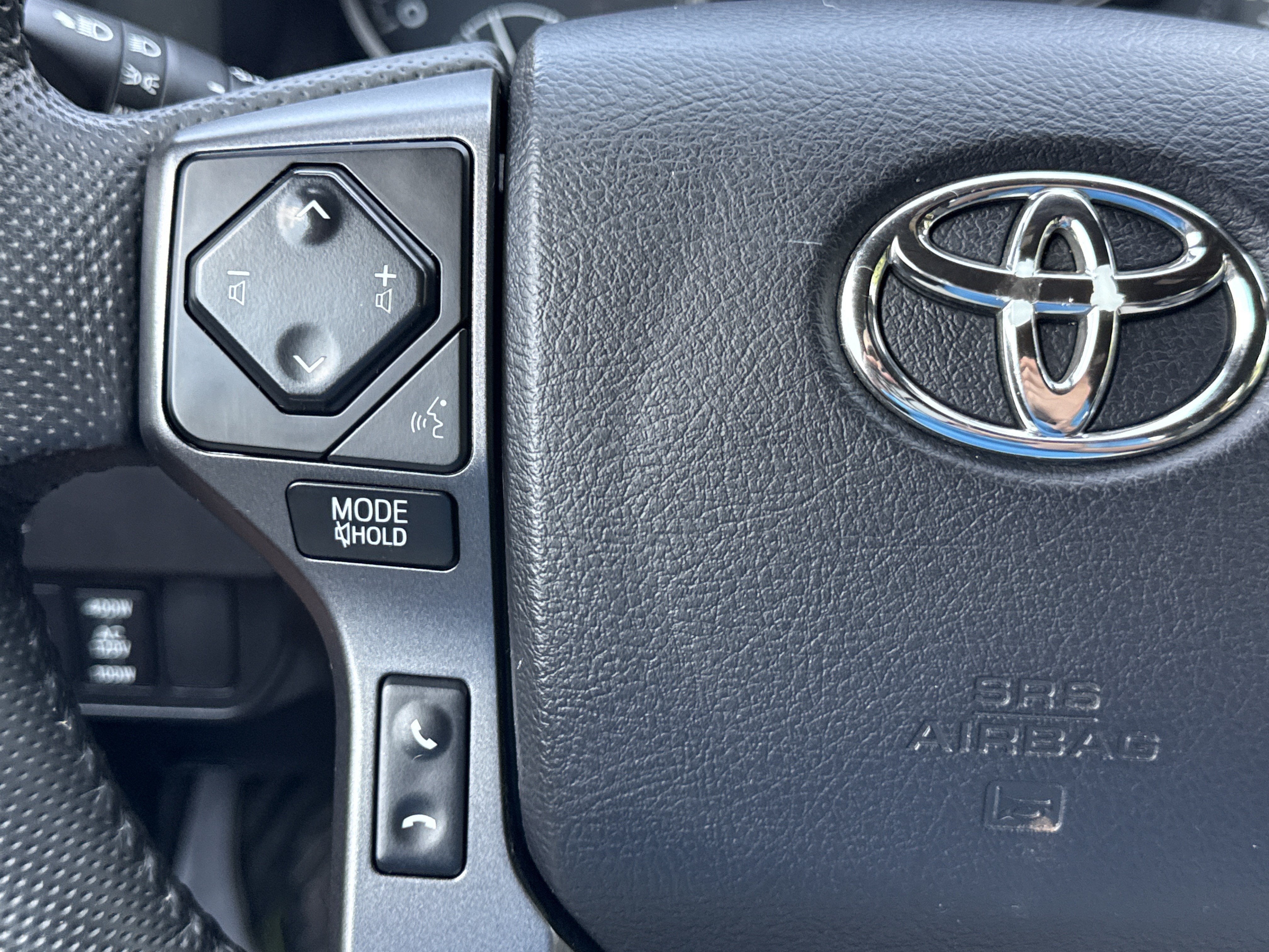 2022 Toyota Tacoma 4WD TRD Off Road