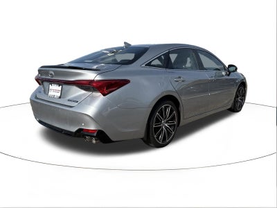2019 Toyota Avalon Touring