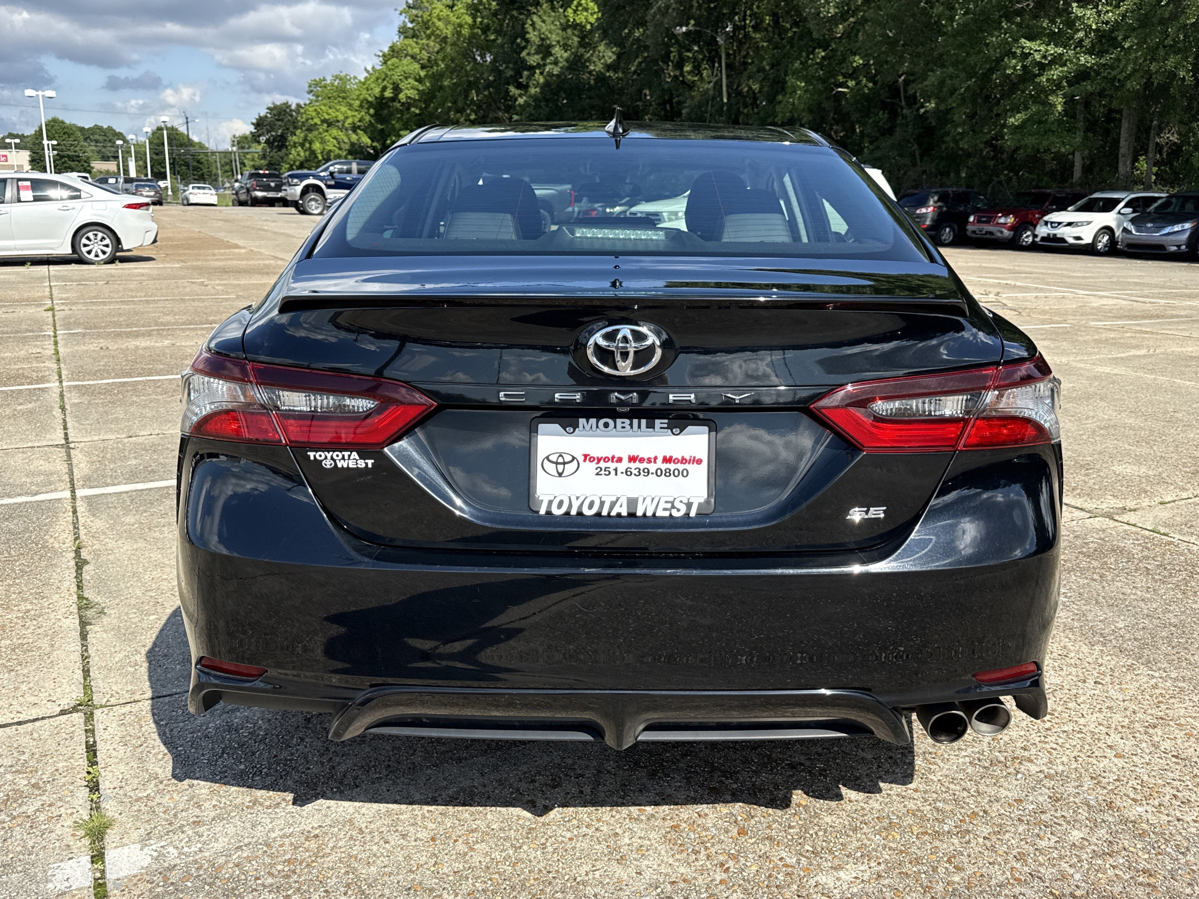 2024 Toyota Camry SE