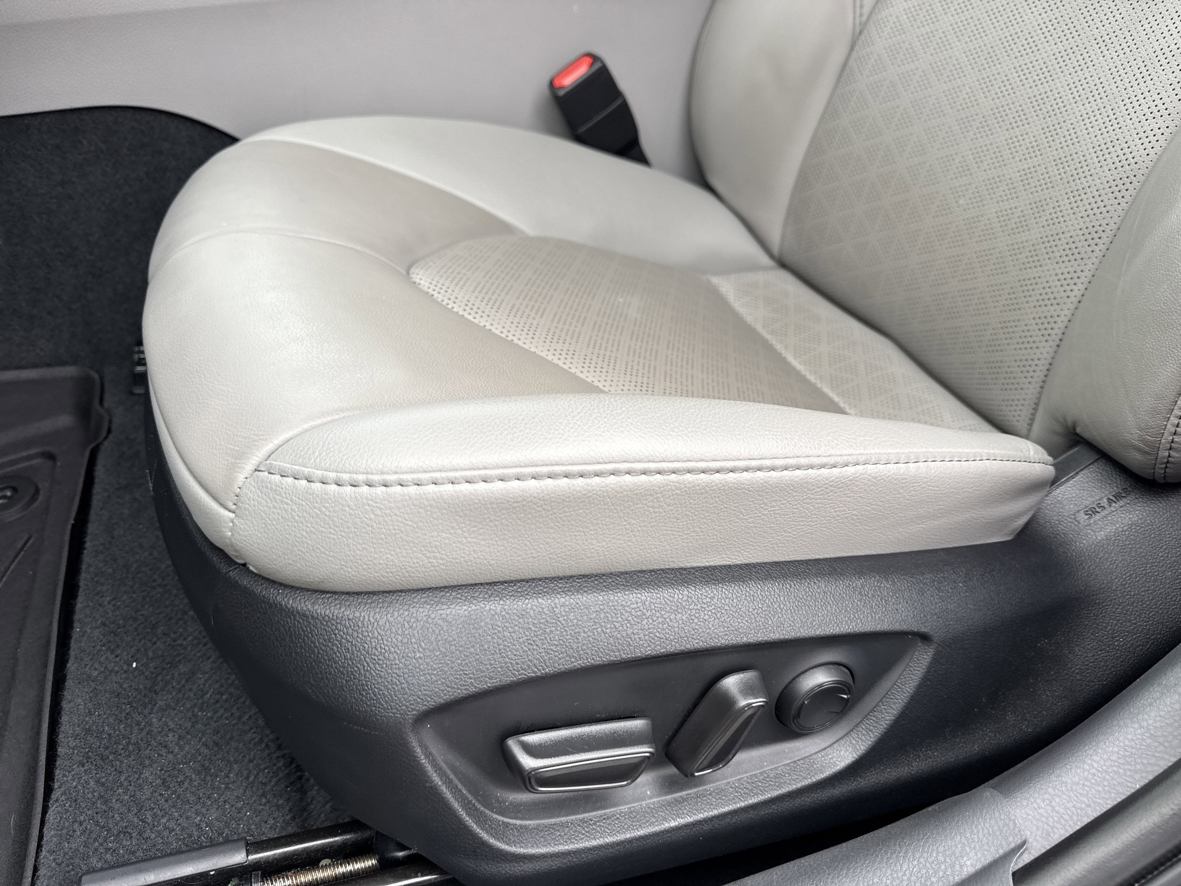 2023 Toyota Camry Hybrid XSE