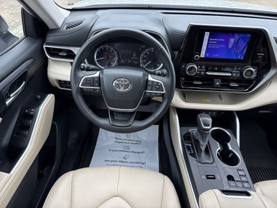 2023 Toyota Highlander XLE