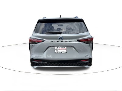2025 Toyota Sienna XSE