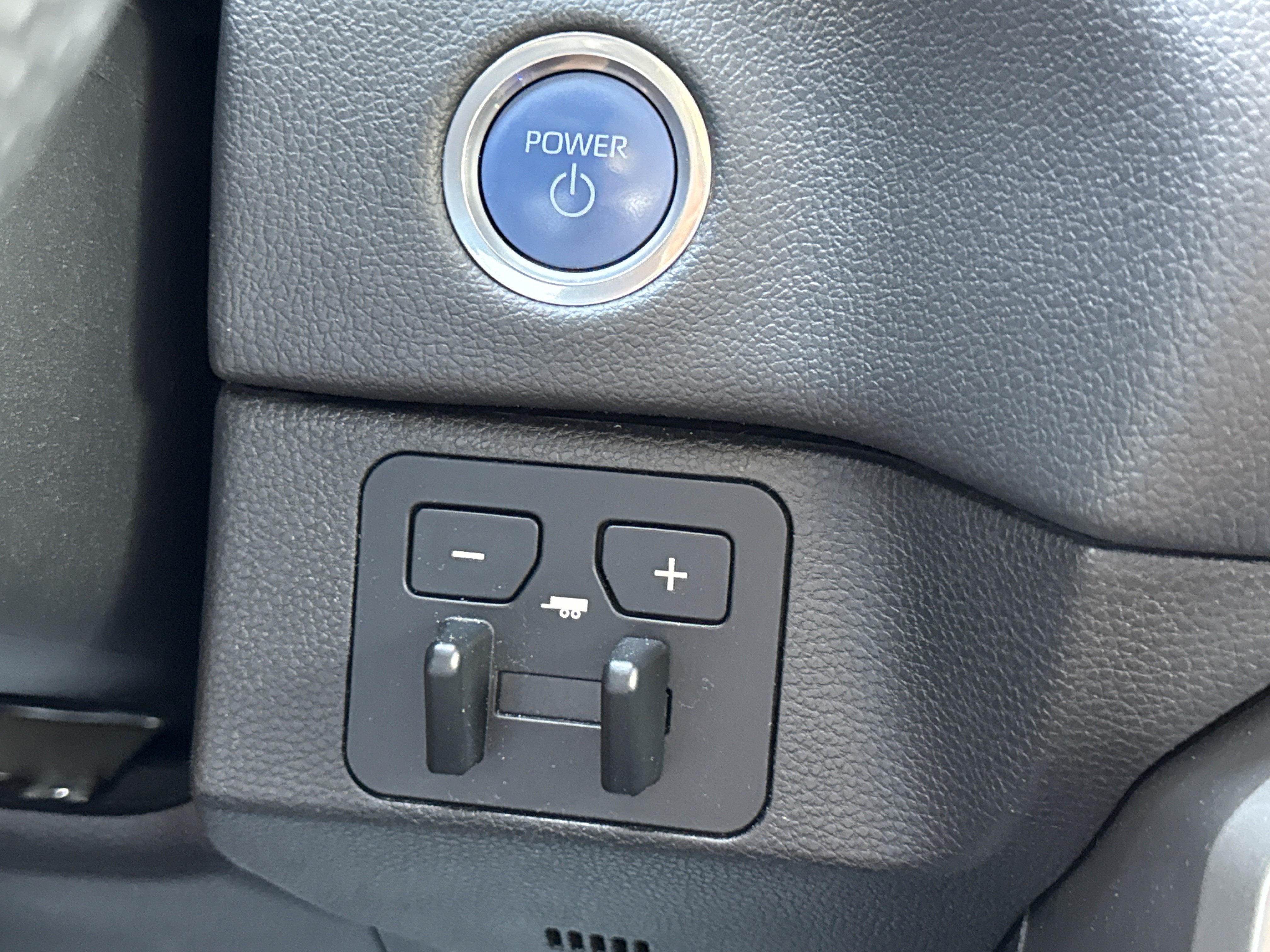 2024 Toyota Tundra 4WD Limited Hybrid