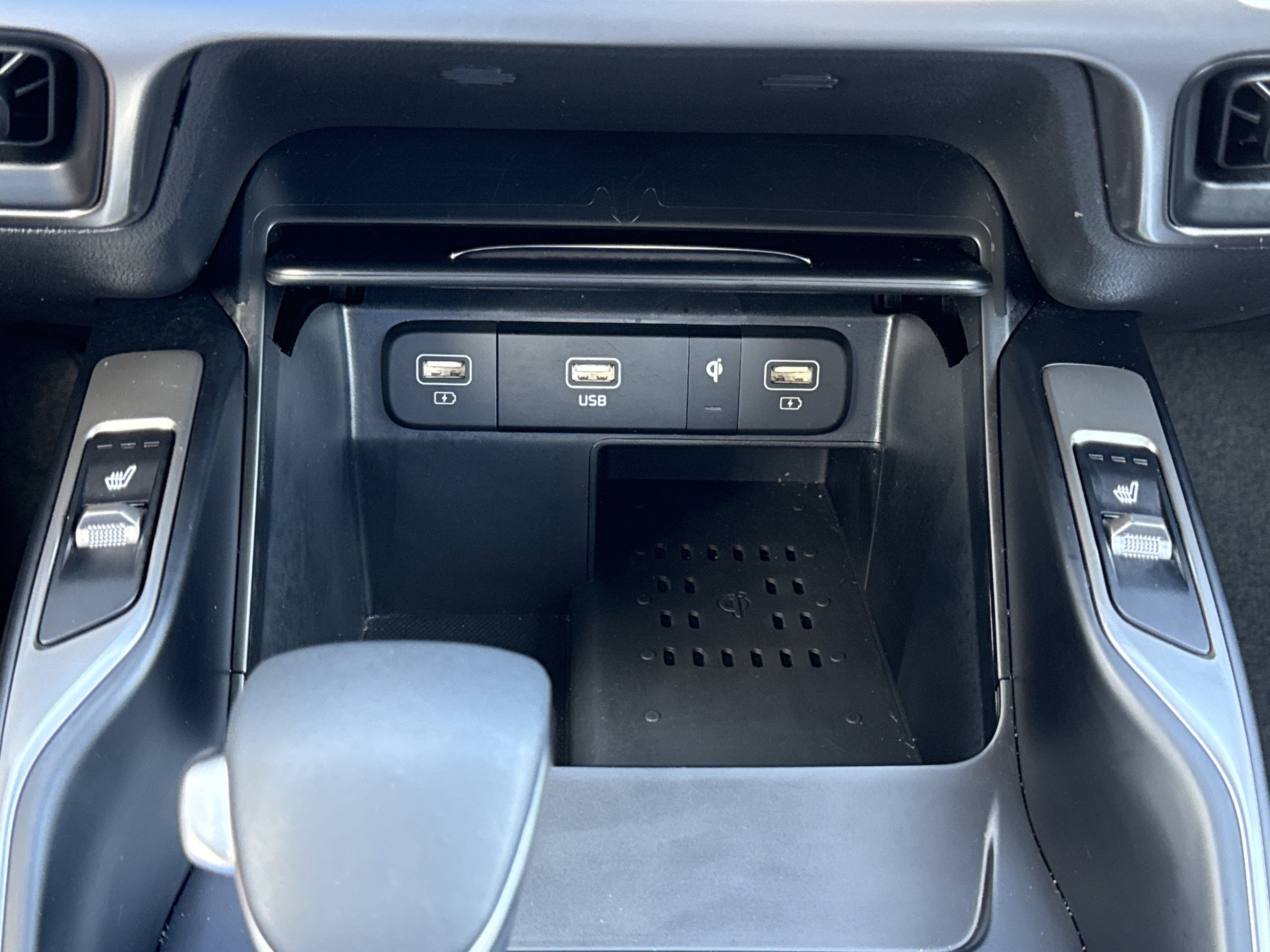 2023 Kia Sorento X-Line EX