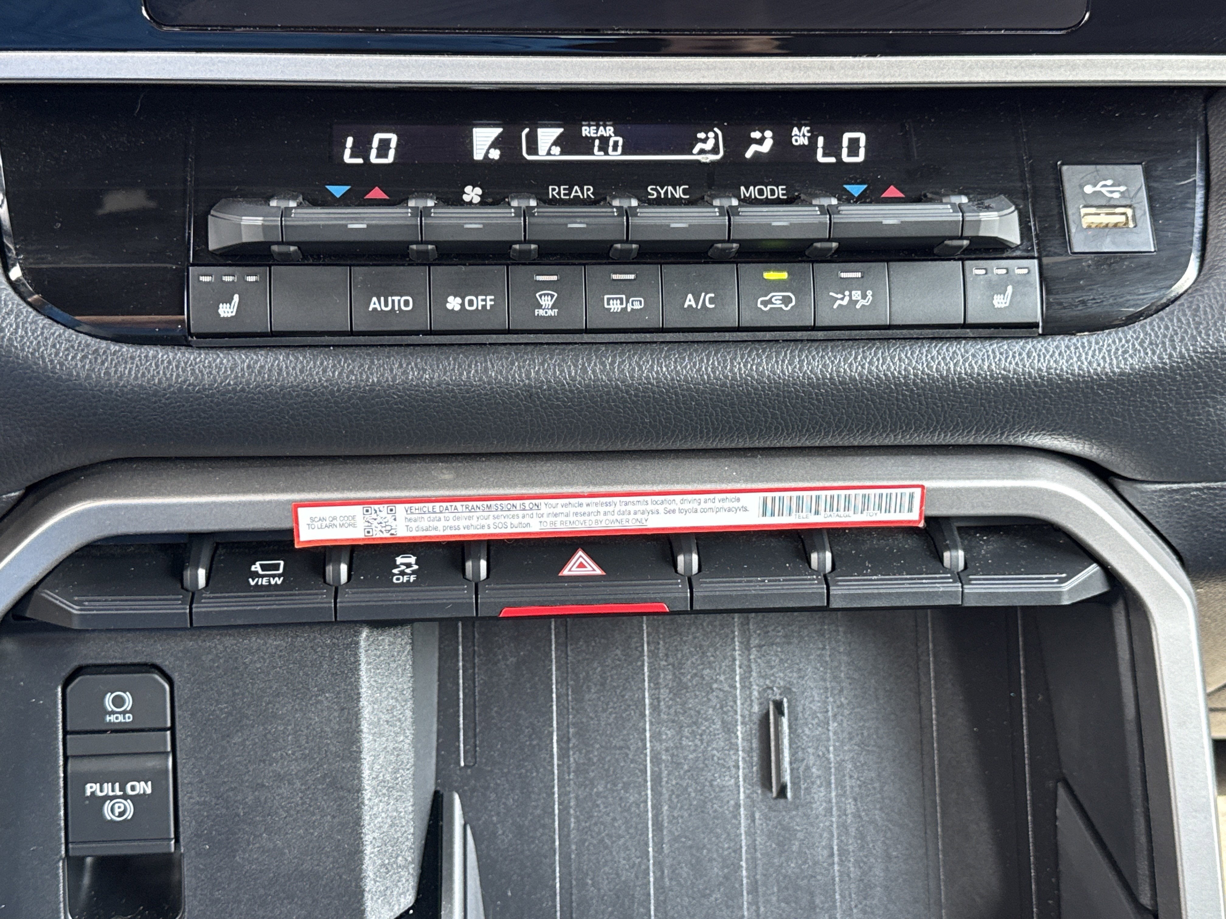 2025 Toyota Sequoia Base