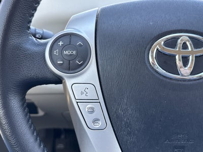 2013 Toyota Prius v Five