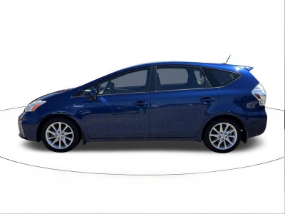 2013 Toyota Prius v Five