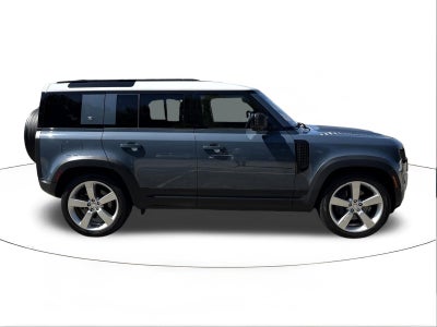 2020 Land Rover Defender SE
