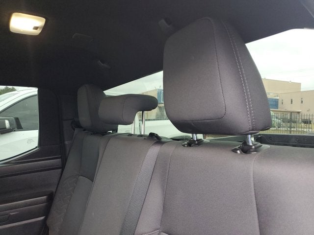 2025 Toyota Tacoma 4WD SR5