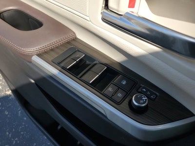 2023 Toyota Sienna Platinum