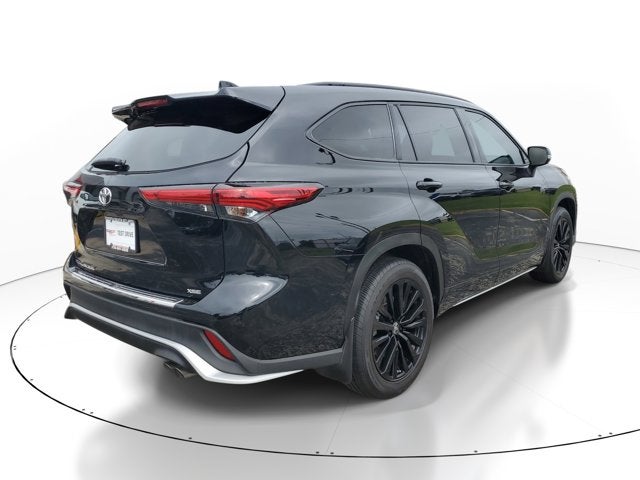 2023 Toyota Highlander XSE